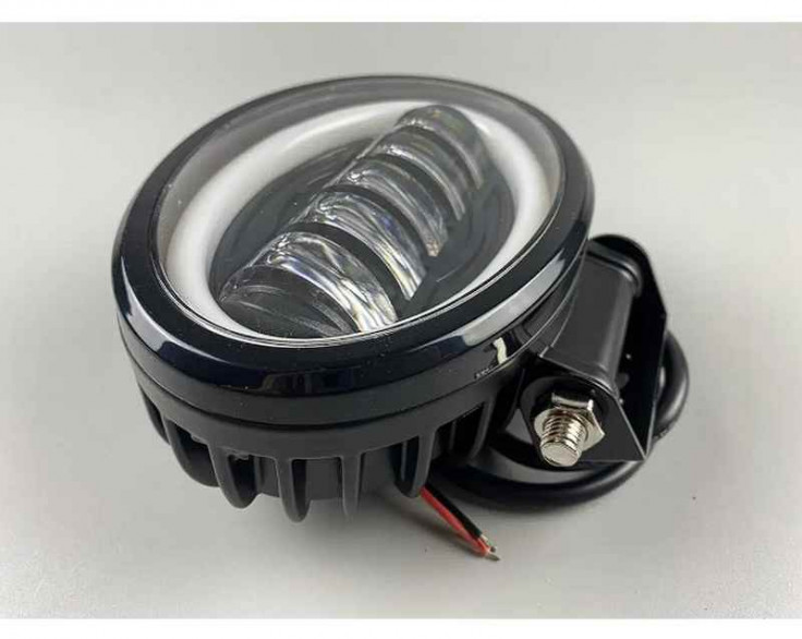 Фара LED круглая 5500 Lm. 6 диодов, четкая световая граница Фара LED круглая 5500 Lm. 6 диодов, четкая световая граница