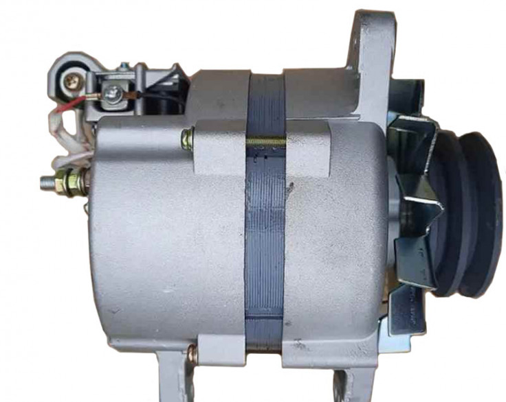 Генератор КамАЗ 28В 1,4 кВт новий Генератор КамАЗ 28В 1,4 кВт новий