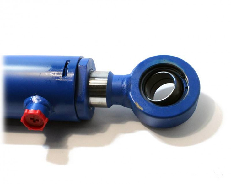 Гидроцилиндр культиватора КШУ-12,  усиленный шток, в ушах ШС Гидроцилиндр культиватора КШУ-12,  усиленный шток, в ушах ШС