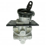 Кран гальмівний 2-х секційний з важелем КАМАЗ Кран гальмівний 2-х секційний з важелем КАМАЗ