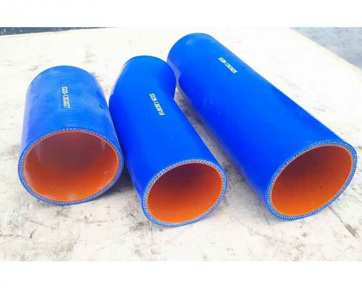 Патрубки радіатора Камаз (3 шт) СИЛІКОН (оранж) Патрубки радіатора Камаз (3 шт) СИЛІКОН (оранж)