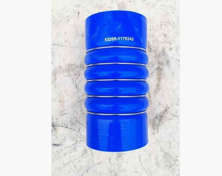 Патрубок теплообмінника Камаз (армованный) (L-210 мм, d-100 мм) СИЛІКОН Патрубок теплообмінника Камаз (армованный) (L-210 мм, d-100 мм) СИЛІКОН