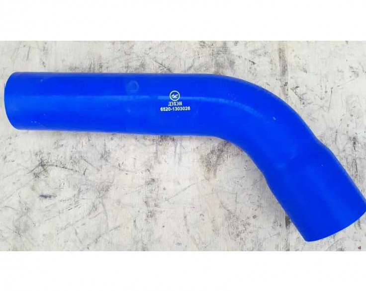 Патрубок відвідний (кривий) (L-440 мм, d1-70 мм, d2-60 мм) СИЛІКОН Патрубок відвідний (кривий) (L-440 мм, d1-70 мм, d2-60 мм) СИЛІКОН