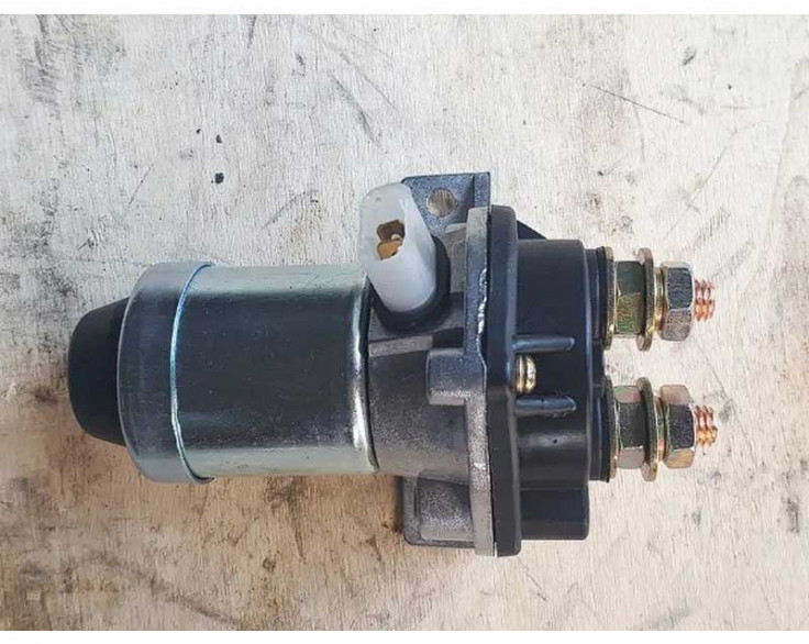 Вимикач маси дистанційний 24 в (мідна котушка) Вимикач маси дистанційний 24 в (мідна котушка)