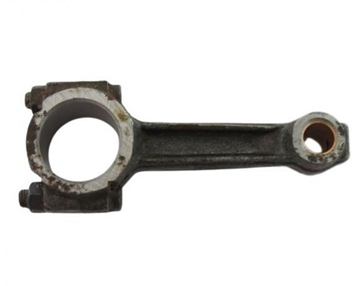 Шатун с крышкой (стальной) компрессора ЗИЛ-130, Т-150, МАЗ, КамАЗ Шатун с крышкой (стальной) компрессора ЗИЛ-130, Т-150, МАЗ, КамАЗ
