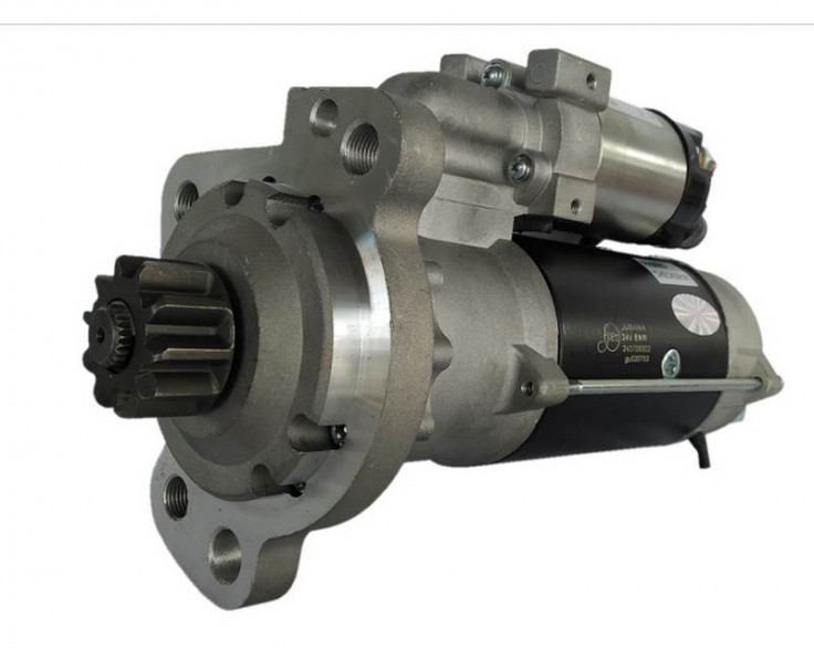 Стартер редукторний КАМАЗ 740.50 -360, 740.51 -320 Slovak (24В 8,1 КВТ Z=10) Стартер редукторний КАМАЗ 740.50 -360, 740.51 -320 Slovak (24В 8,1 КВТ Z=10)