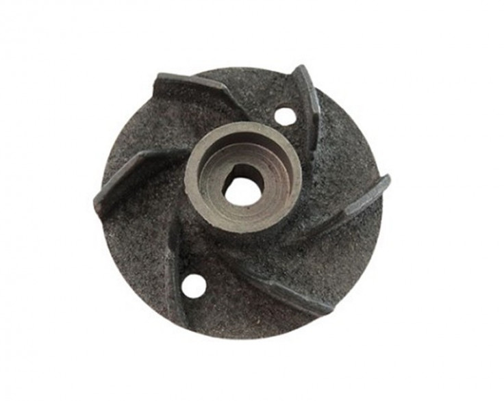 Крыльчатка водяного насоса ЯМЗ-240 чугун Крыльчатка водяного насоса ЯМЗ-240 чугун