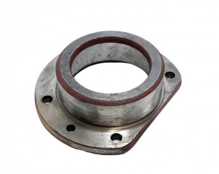 Стакан подшипника вторичного вала КПП МТЗ Стакан подшипника вторичного вала КПП МТЗ