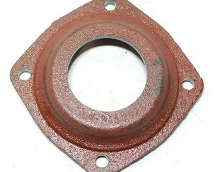 Крышка рукава полуоси МТЗ Крышка рукава полуоси МТЗ