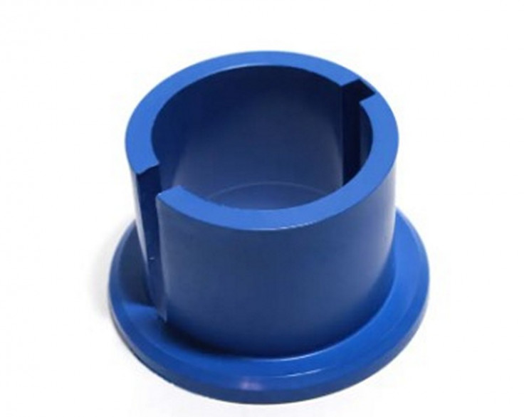 Втулка цапфы МТЗ большая нижняя (пластмасса) Втулка цапфы МТЗ большая нижняя (пластмасса)