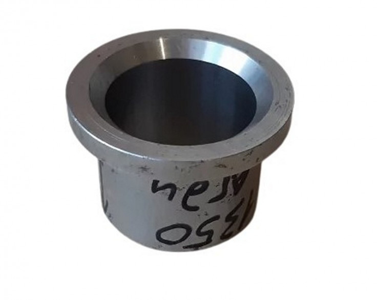 Втулка реверса промежуточного вала КПП Т-25 Втулка реверса промежуточного вала КПП Т-25