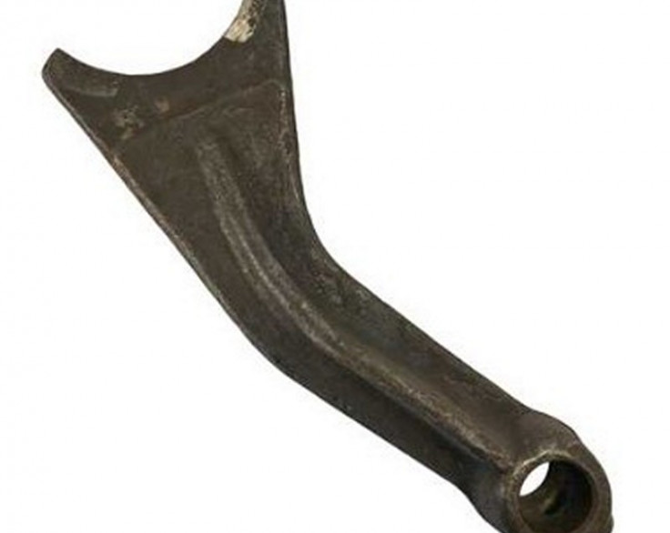 Вилка включення першої та уповільненої передач Т-40 Вилка включення першої та уповільненої передач Т-40