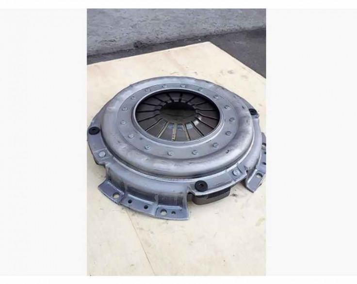 Диск зчеплення ЗІЛ ведучий (кошик) пелюстковий Диск зчеплення ЗІЛ ведучий (кошик) пелюстковий