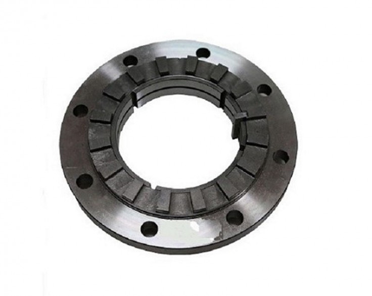 Муфта ведущая моста К-700, К-701. Муфта ведущая моста К-700, К-701.