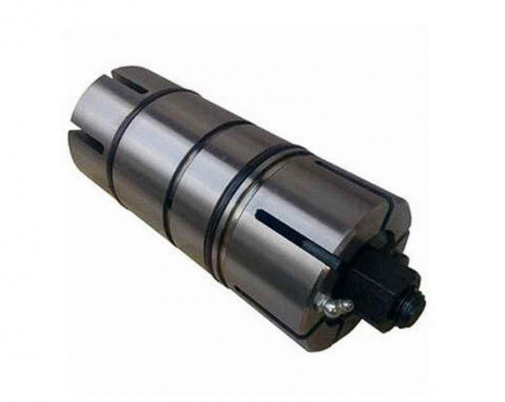 Ось вертикального шарнира К-700 в сборе, разрезная Ось вертикального шарнира К-700 в сборе, разрезная