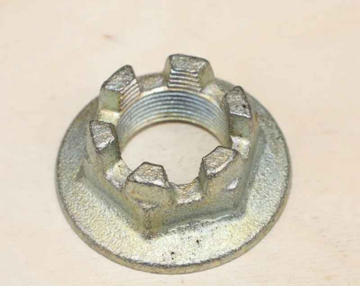 Гайка шестерні провідної МАЗ (лита) Гайка шестерні провідної МАЗ (лита)