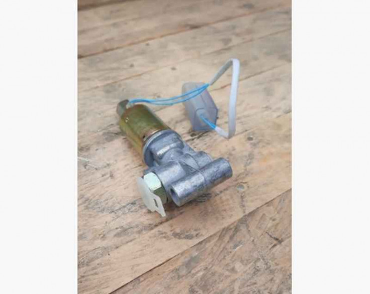 Клапан электромагнитный пневматический, включение вентилятора охлаждения дв. ЯМЗ Клапан электромагнитный пневматический, включение вентилятора охлаждения дв. ЯМЗ