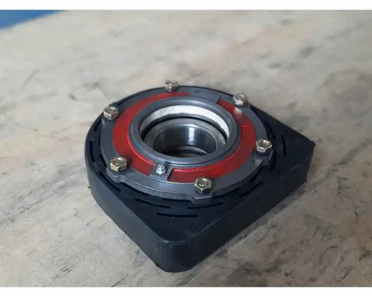 Опора карданного вала с подшипником МАЗ Опора карданного вала с подшипником МАЗ