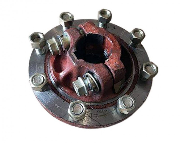 Ступица заднего колеса МТЗ в сборе с болтами, Беларусь Ступица заднего колеса МТЗ в сборе с болтами, Беларусь