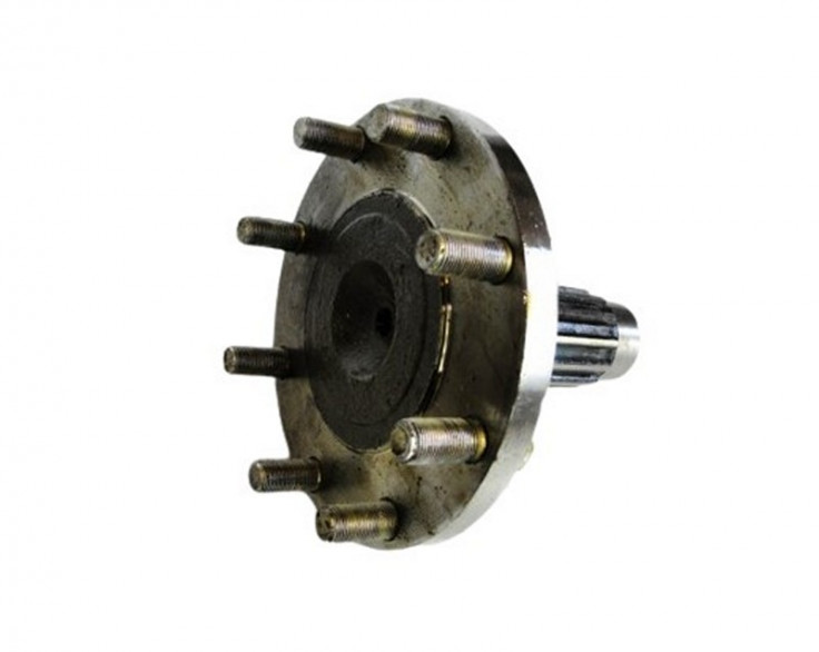 Фланец ПВМ МТЗ в сборе с болтами (8 отверстий) Фланец ПВМ МТЗ в сборе с болтами (8 отверстий)