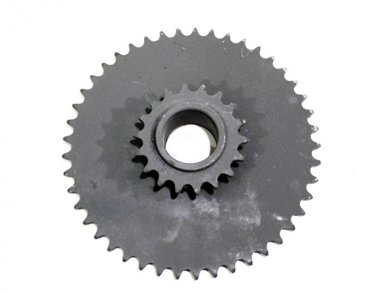 Блок звездочек привода мотовила z=45/18, t=15.875 Блок звездочек привода мотовила z=45/18, t=15.875