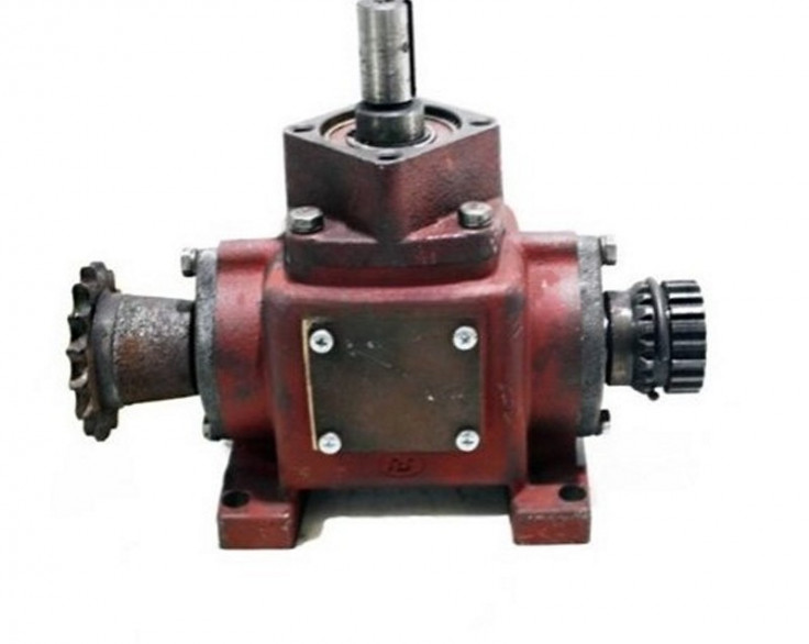 Редуктор крайній (зірочка+вінець) жниварки ПСП-10 Редуктор крайній (зірочка+вінець) жниварки ПСП-10