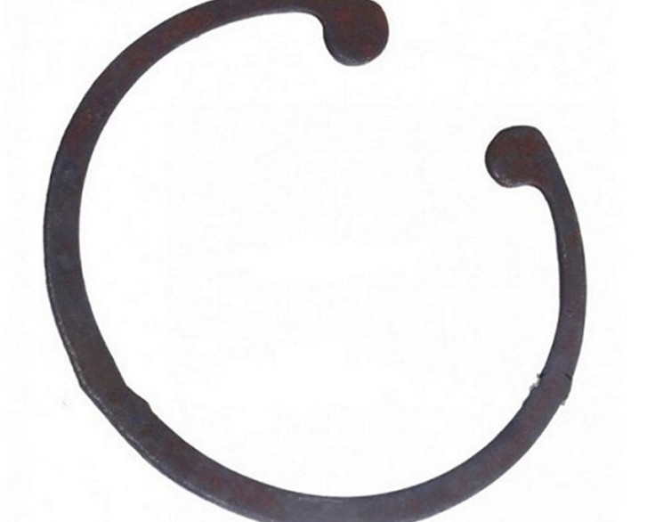 Кольцо стопорное первичного вала КПП Т-25 d=68 Кольцо стопорное первичного вала КПП Т-25 d=68