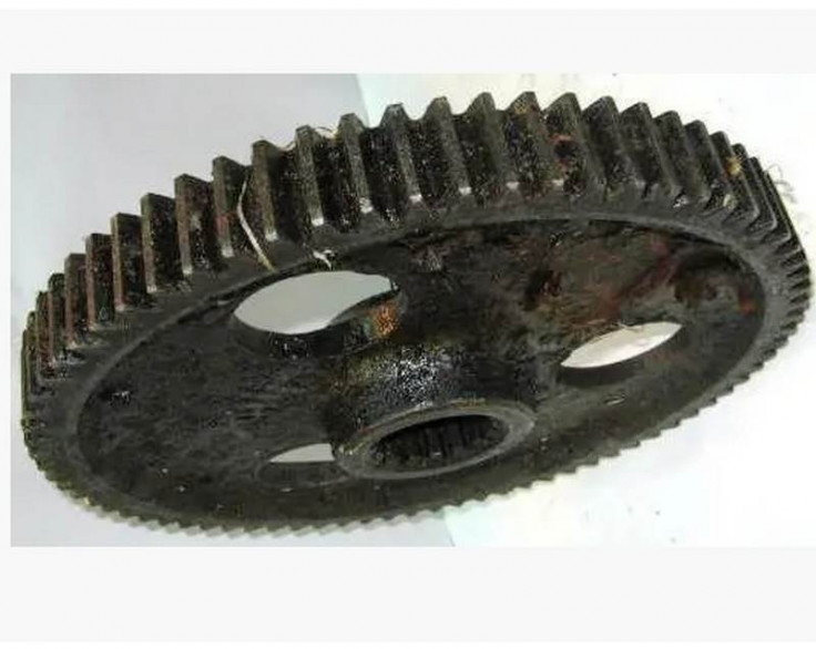 Шестерня ведомая Т-40 z=74 Шестерня ведомая Т-40 z=74