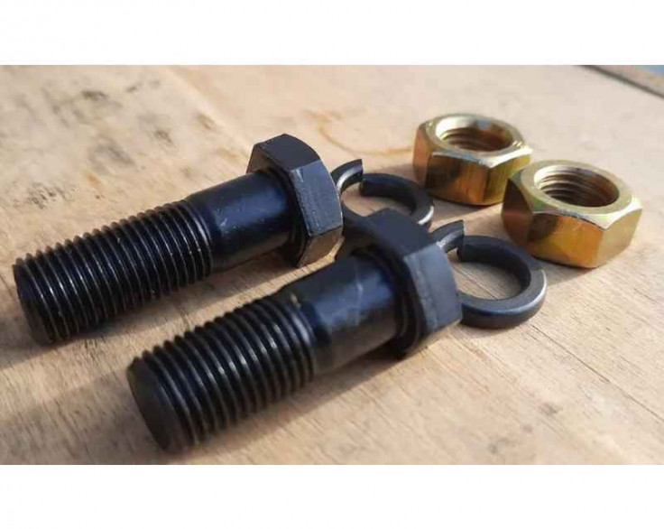 Болт карданного вала с гайкой Болт карданного вала с гайкой